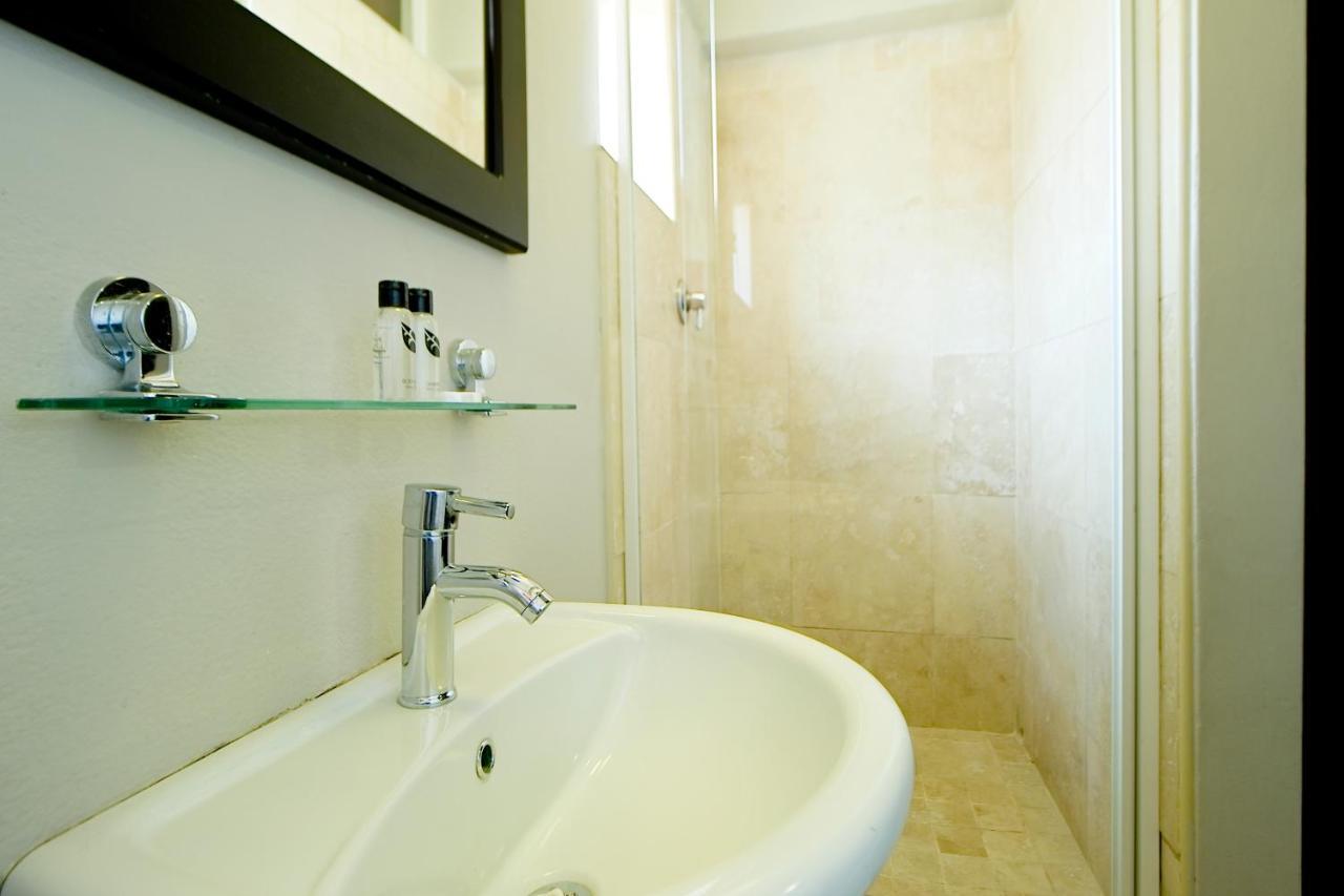 10 On Cape Self Catering Apartments Port Elizabeth Dış mekan fotoğraf