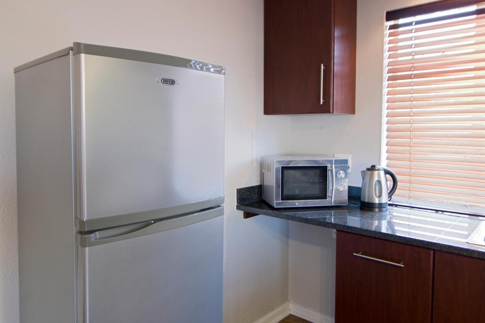 10 On Cape Self Catering Apartments Port Elizabeth Oda fotoğraf